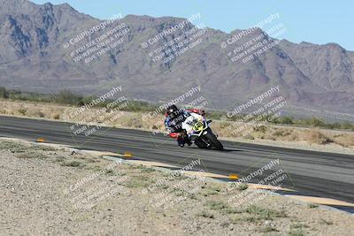 media/Nov-01-2025-CVMA (Sat) [[fc0f7531b8]]/Race 11-Amateur Supersport Open/